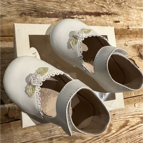 Victoria Kids Infant Crib shoes Genuine Leather Off White/Cream Various szs - Picture 6 of 8